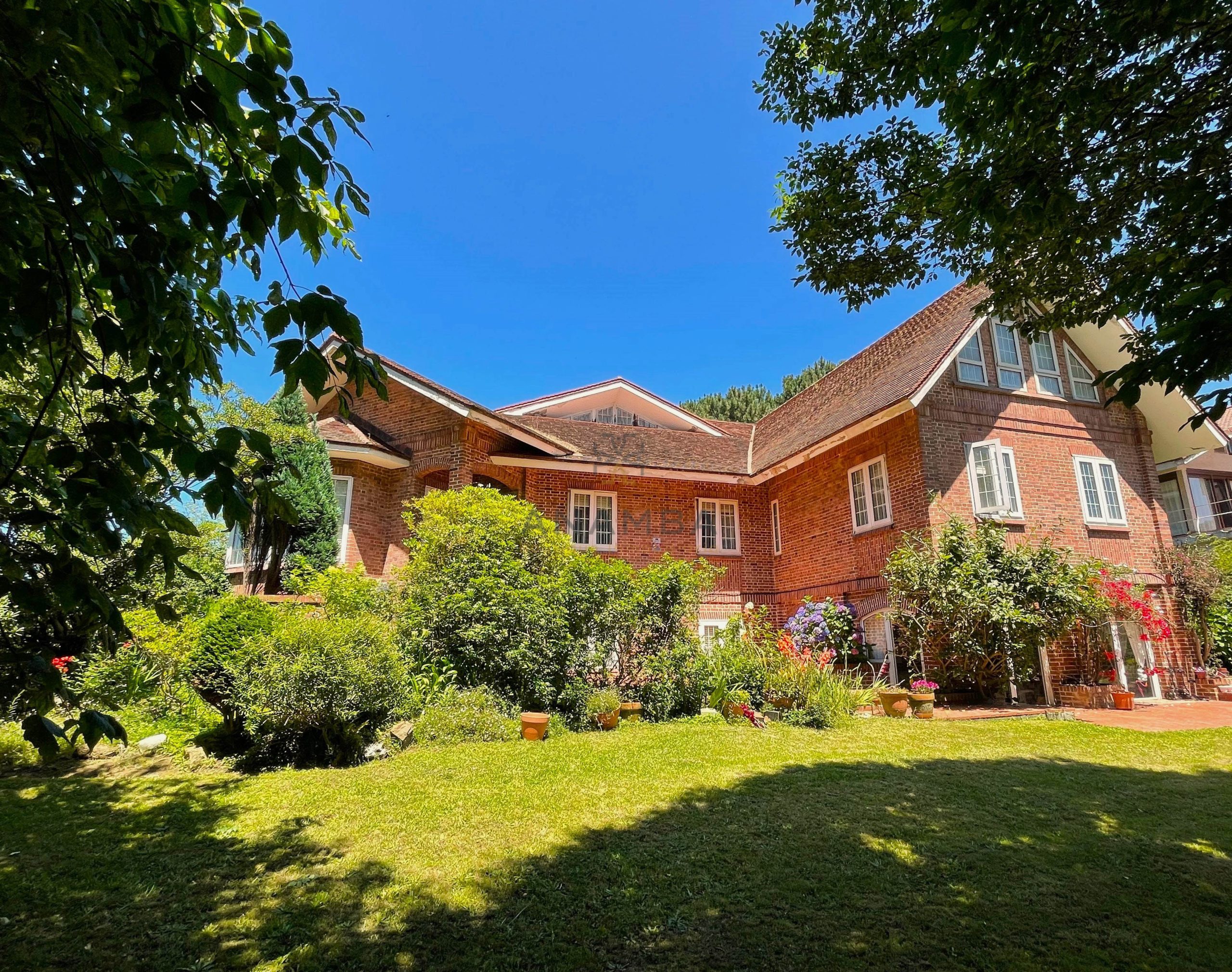 chalet en salinas ·  1500000€
