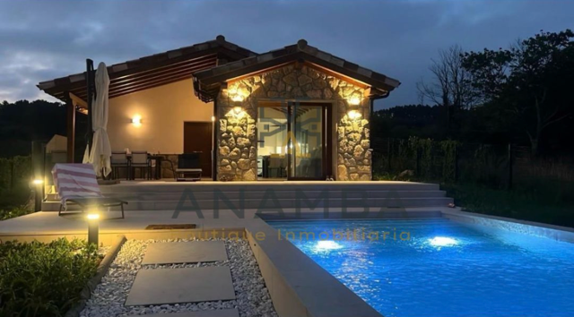 casa en llanes · pineres 550000€